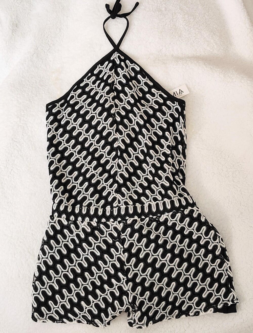NWT Mia New York romper Size large